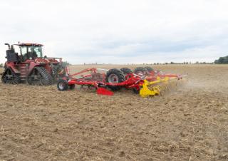 Культиватори Pöttinger Terria 6040