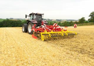 Культиватори Pöttinger Synkro 3530