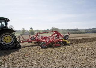 Культиватори Pöttinger Synkro 6030 T