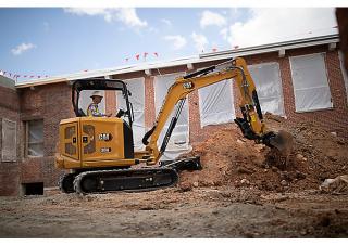 Міні-екскаватори Caterpillar 304