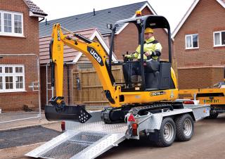 Міні-екскаватори JCB 8014 CTS