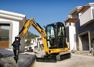 Міні-екскаватори JCB 8018 CTS