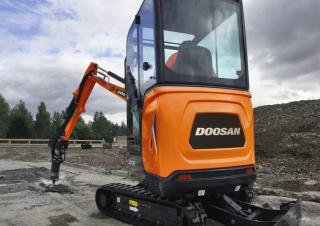 Міні-екскаватори Develon DX19