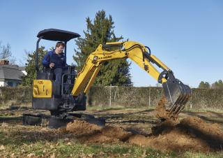 Міні-екскаватори New Holland E17C