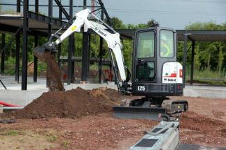 Міні-екскаватори Bobcat E25