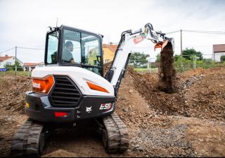 Міні-екскаватори Bobcat E55z