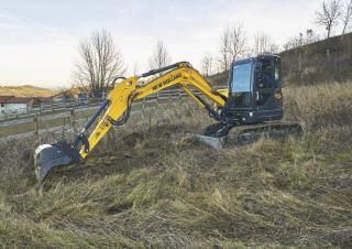 Гусеничні екскаватори New Holland E60C