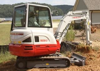 Міні-екскаватори Takeuchi TB 235-2