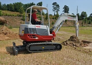 Міні-екскаватори Takeuchi TB 235