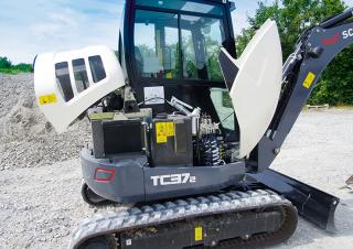 Міні-екскаватори Schaeff TC 37-2