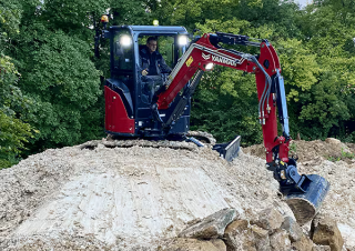Міні-екскаватори Yanmar ViO38-7