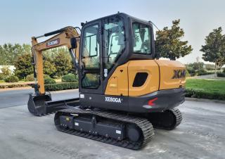 Міні-екскаватори XCMG XE60GA