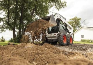 Міні-навантажувачі Bobcat 450 B