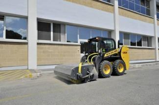 Міні-навантажувачі New Holland L213