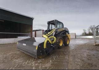 Міні-навантажувачі New Holland L220