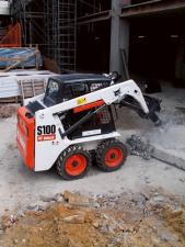 Міні-навантажувачі Bobcat S100
