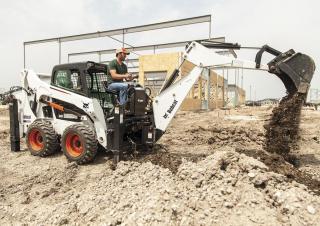 Міні-навантажувачі Bobcat S530