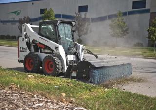 Міні-навантажувачі Bobcat S570
