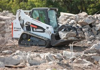 Міні-навантажувачі Bobcat T590