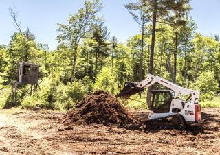 Міні-навантажувачі Bobcat T770