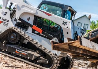 Міні-навантажувачі Bobcat T870