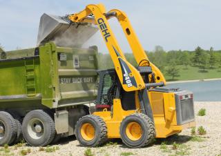 Міні-навантажувачі Gehl V400