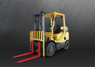 навантажувач з вилковим захватом LPG Hyster H2.0XT