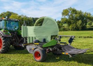 Обмотувальник рулонів/тюків Fendt Rollector 160