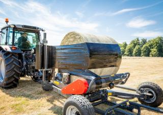 Обмотувальник рулонів/тюків Massey Ferguson TW 130