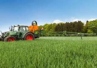 Обприскувачі польові Amazone UF 1201 (15)