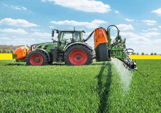 Обприскувачі польові Amazone UF 1602 (24) 