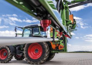 Обприскувачі польові Amazone UF 901 (18) 