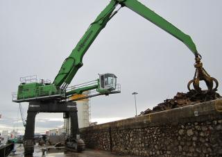 Екскаватори для перевалки Sennebogen 875R E Hybrid  