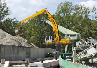 Екскаватори для перевалки Liebherr ER 944 C High Rise Litronic