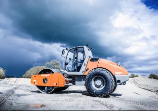 Катки одновальцові дорожні катки weycor AW 1120 e