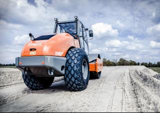 Катки одновальцові дорожні катки weycor AW 1140 e