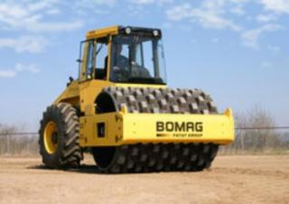Катки одновальцові дорожні катки Bomag BW 216 PD-40