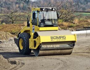 Катки одновальцові дорожні катки Bomag BW 214 DH-4