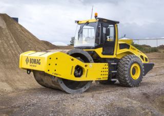 Катки одновальцові дорожні катки Bomag BW 226 DI-5