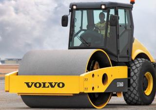 Катки одновальцові дорожні катки Volvo SD160