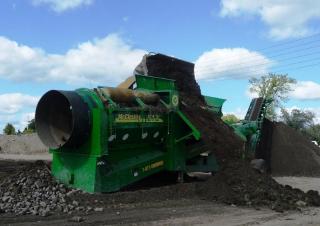 Пересувні сортувальні грохоти з барабаном McCloskey 512R