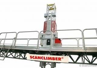підйомник щоглового типу з робочою платформою Scanclimber Centum SC10000 