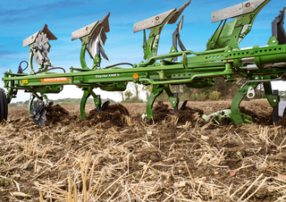 Плуги Amazone Cayros XMS 3-1050