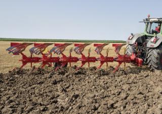 Плуги Pöttinger Servo 45 S plus nova