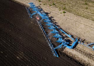Плуги Lemken Titan 18 V U 8+3+1 / 100
