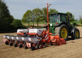 Посівні машини Kuhn Planter 3 R