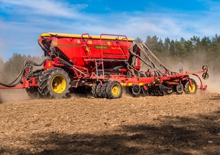Посівні машини Väderstad Rapid A 600J