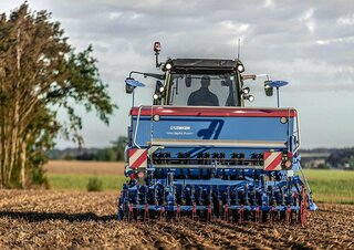 Посівні машини Lemken Saphir 9/300