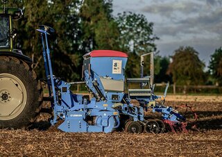 Посівні машини Lemken Saphir 9/300
