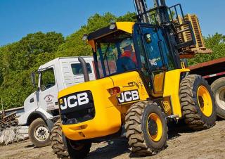 Позашляхові навантажувачі JCB 940